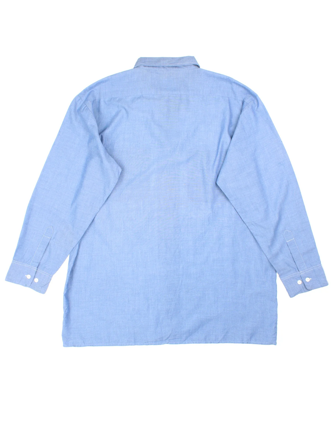 Dickies Work Shirt in a blue colourway, button up and has double chect pockets with the logo embroidered on the front.