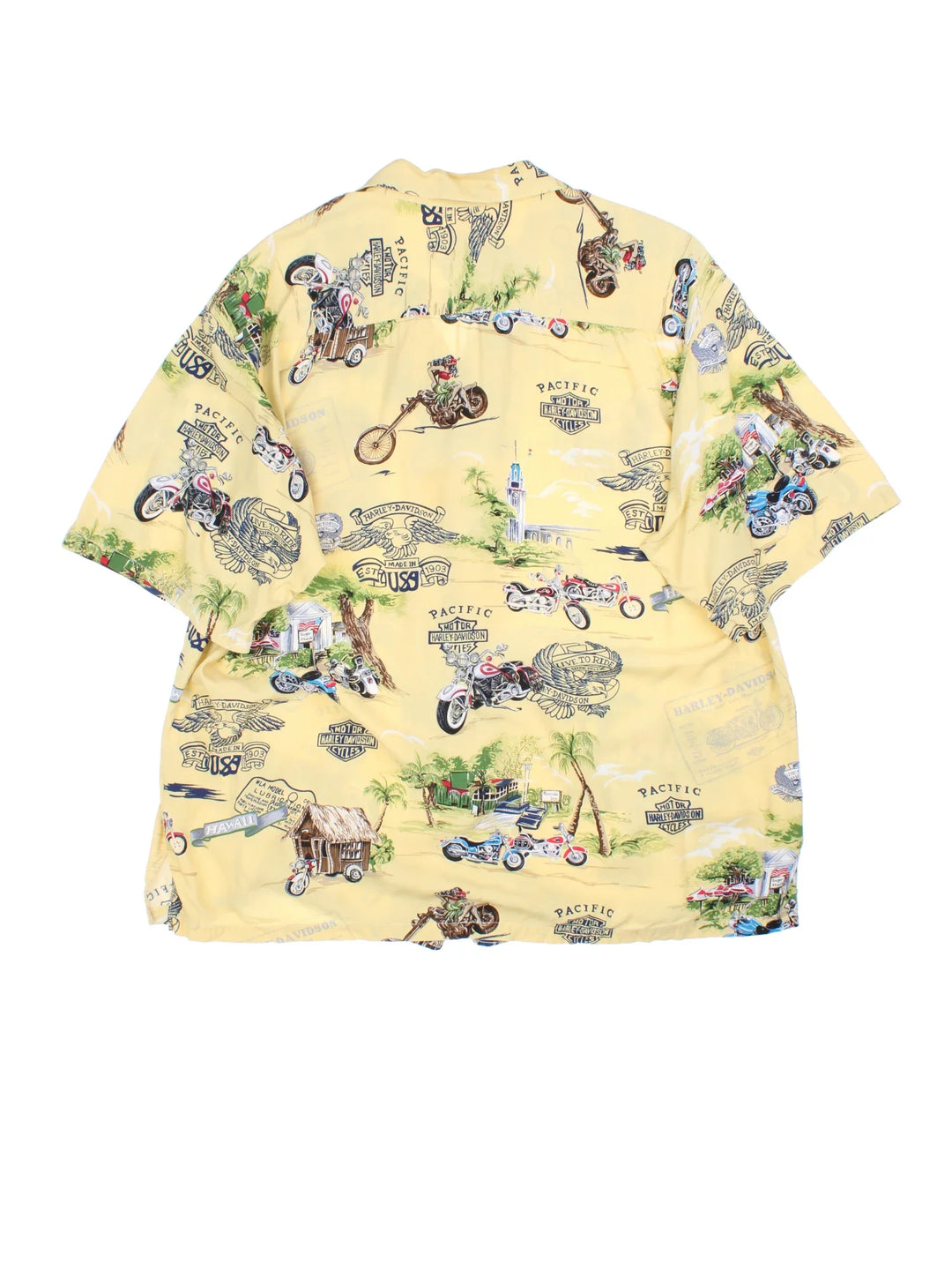 Harley-Davidson Hawaiian Shirt in a yellow colourway, button up and has a chest pocket, and the logo and graphics printed all over.