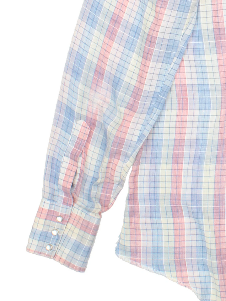 Wrangler Western Shirt in a blue, white and red colourway, button up and has double chest pockets.