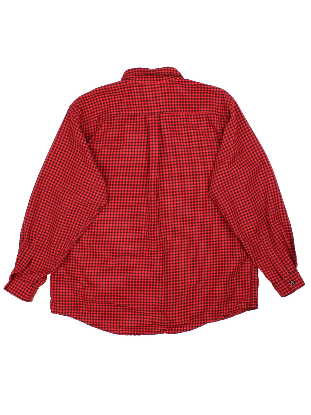 Vintage L.L Bean Shirt in a red and black checked colourway, button up and has double chest pockets.