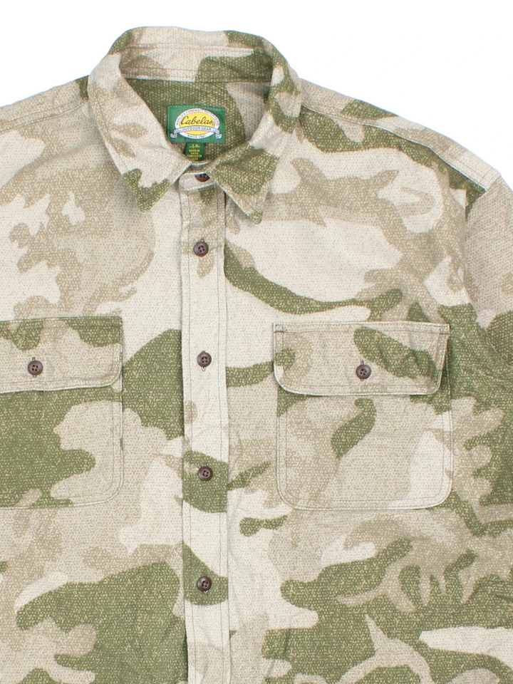 Vintage Cabela's Camo Shirt in a tan and green colourway, button up with double chest pockets.