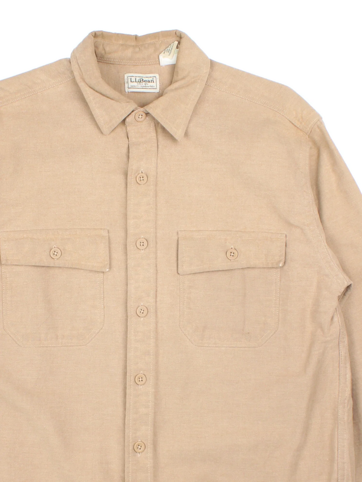 L.L Bean Shirt in a tan colourway, button up and has double chest pockets.