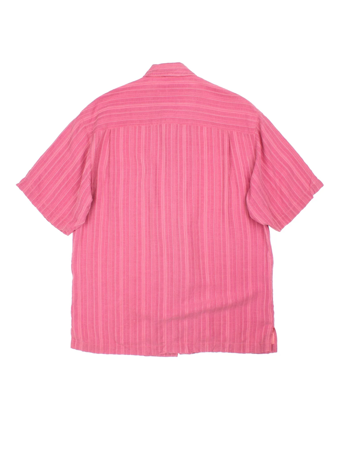Tommy Bahama Patterned Hawaiian Shirt in a pink colourway. Button up with front chest pocket.