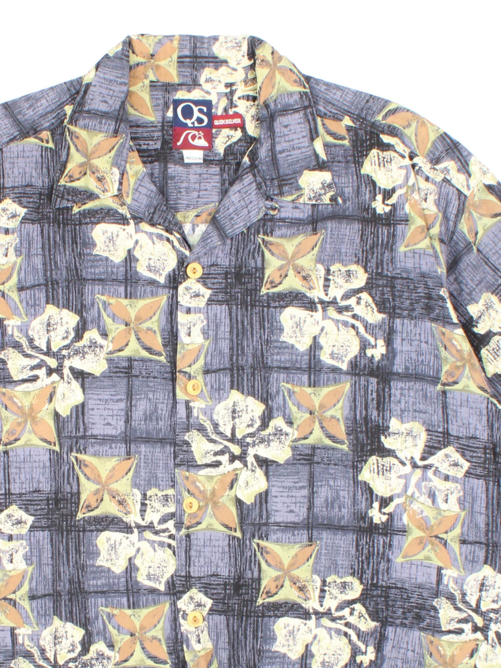 Quiksilver Hawaiian Shirt in a blue colourway with all over print. Button up with front chest pocket.