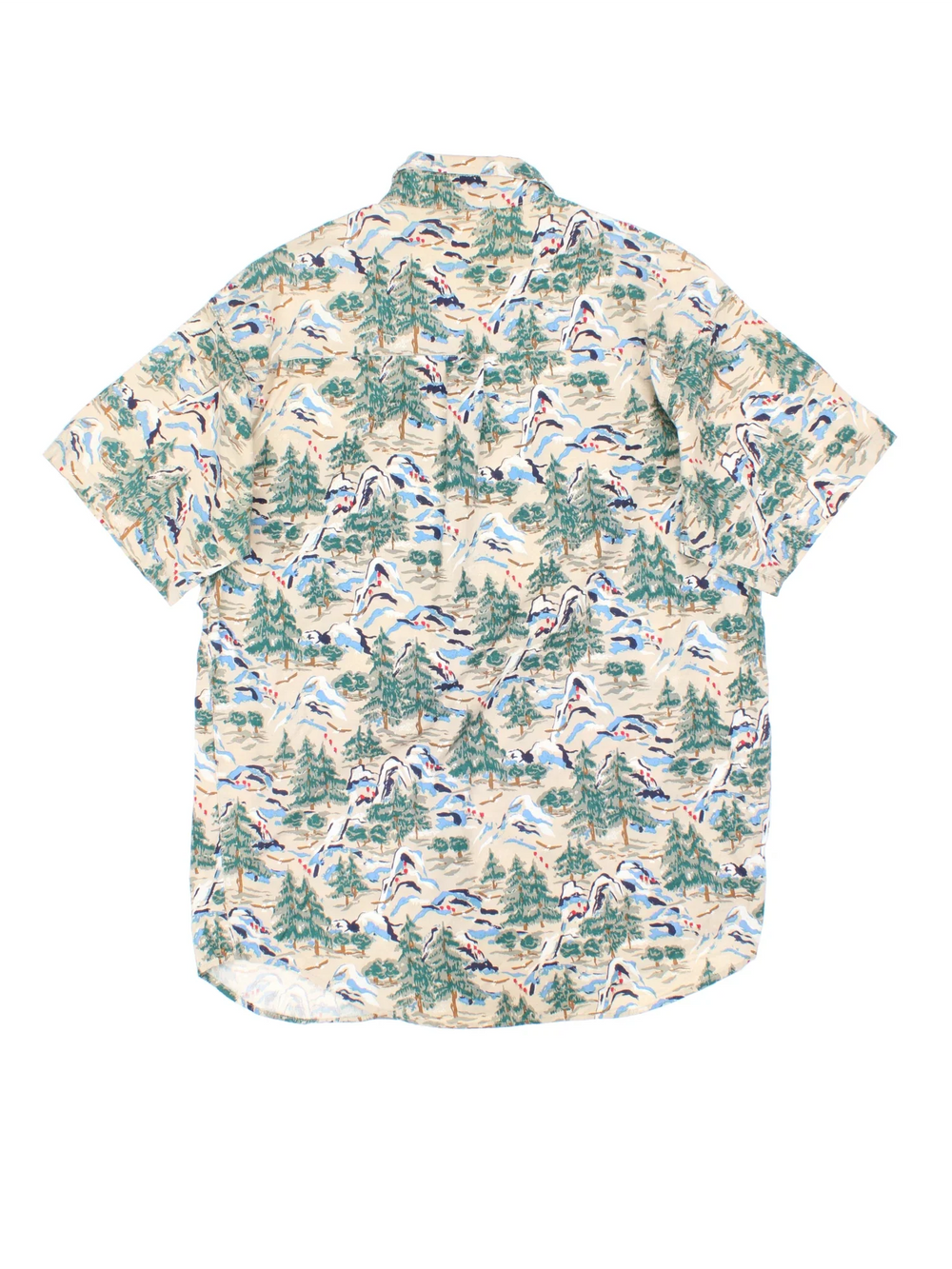 Columbia Mountain Shirt in a tan colourway with mountain print graphic all over, button up and has a chest pocket.