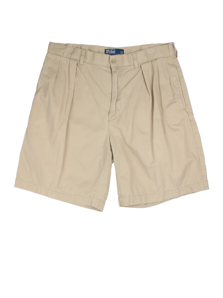 Vintage Ralph Lauren Shorts in tan colourway. Zip button fastening, multiple pockets and embroidered branding on back.