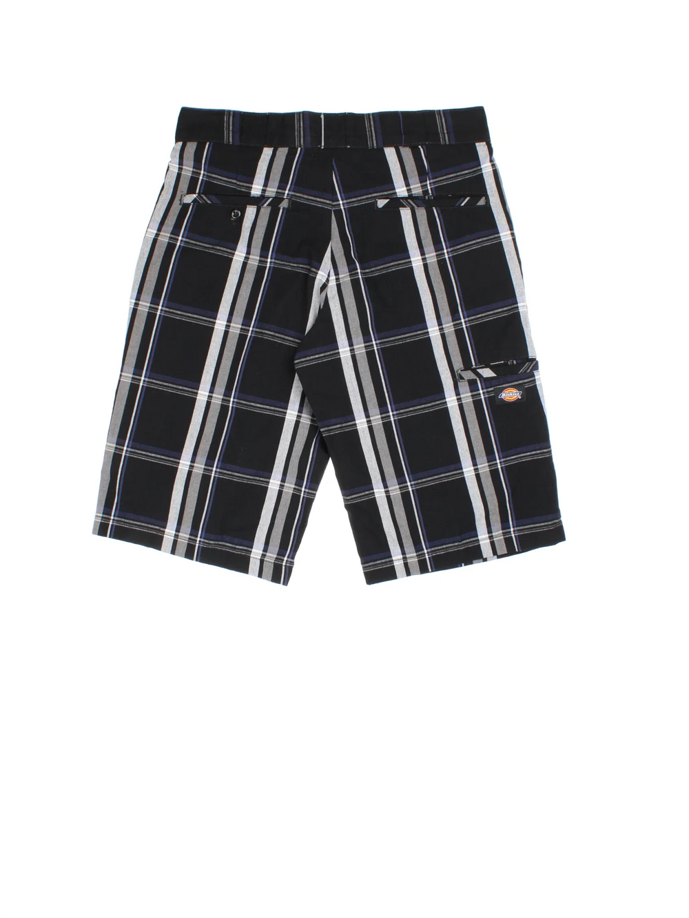 Vintage Dickies shorts in black checked colourway with multiple pockets and the logo embroidered on the front/back.