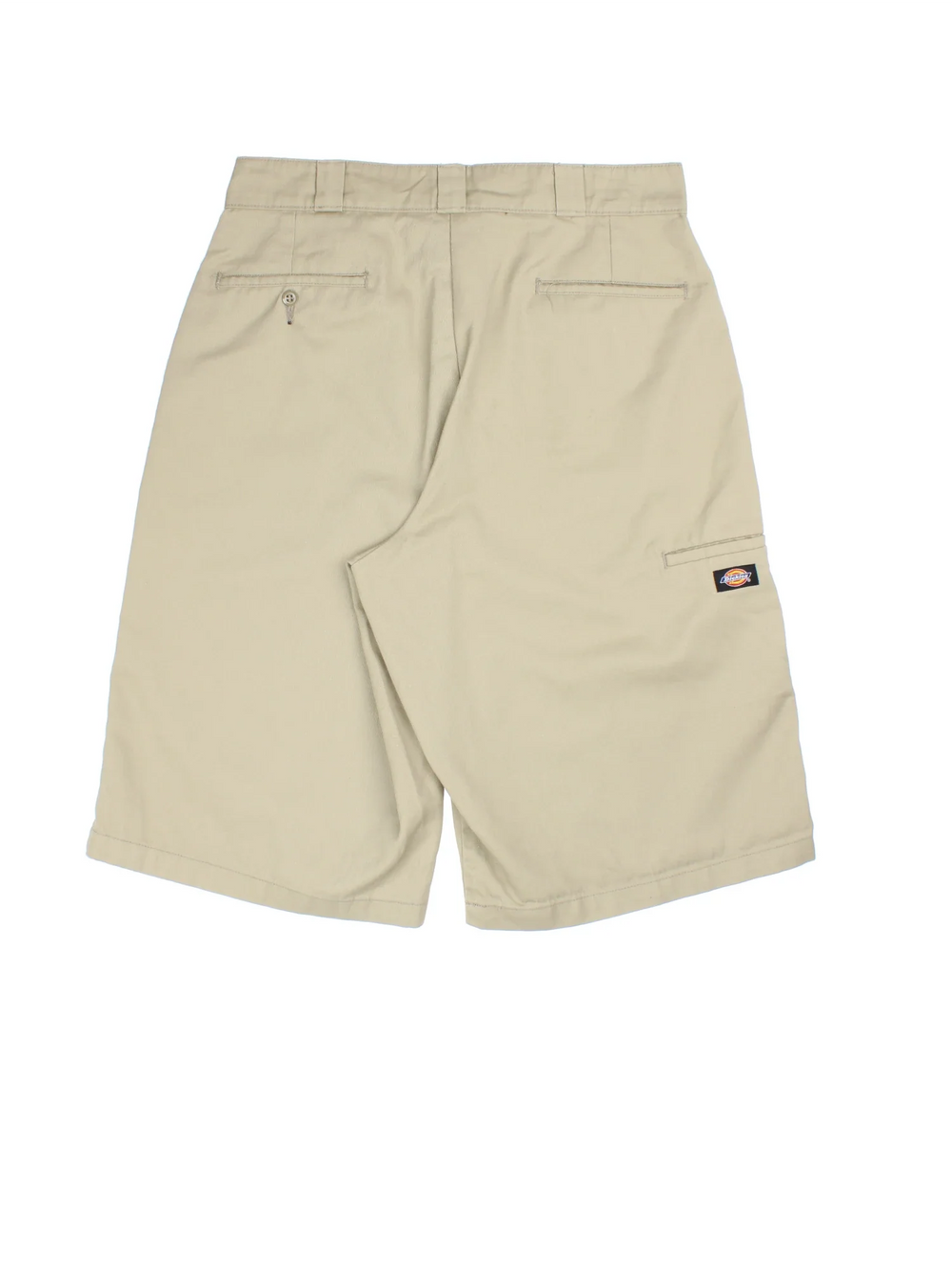 Vintage Dickies shorts in tan colourway with multiple pockets and the logo embroidered on the front/side pocket.