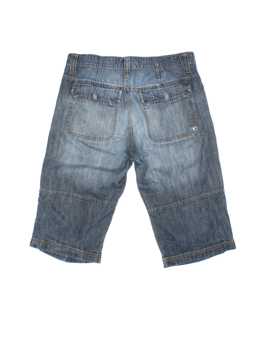 Vintage Y2K Denim Jorts in blue colourway. Zip fly fastening with multiple pockets and contrast stitching.