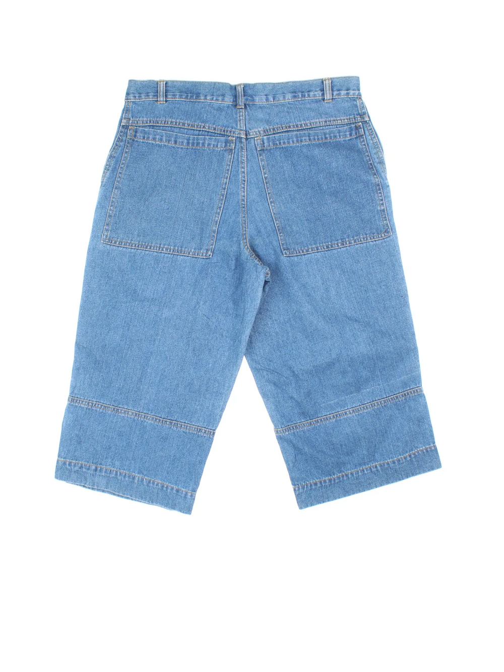 Vintage Y2K Denim Jorts in blue colourway. Zip fly fastening with multiple pockets and contrast stitching.