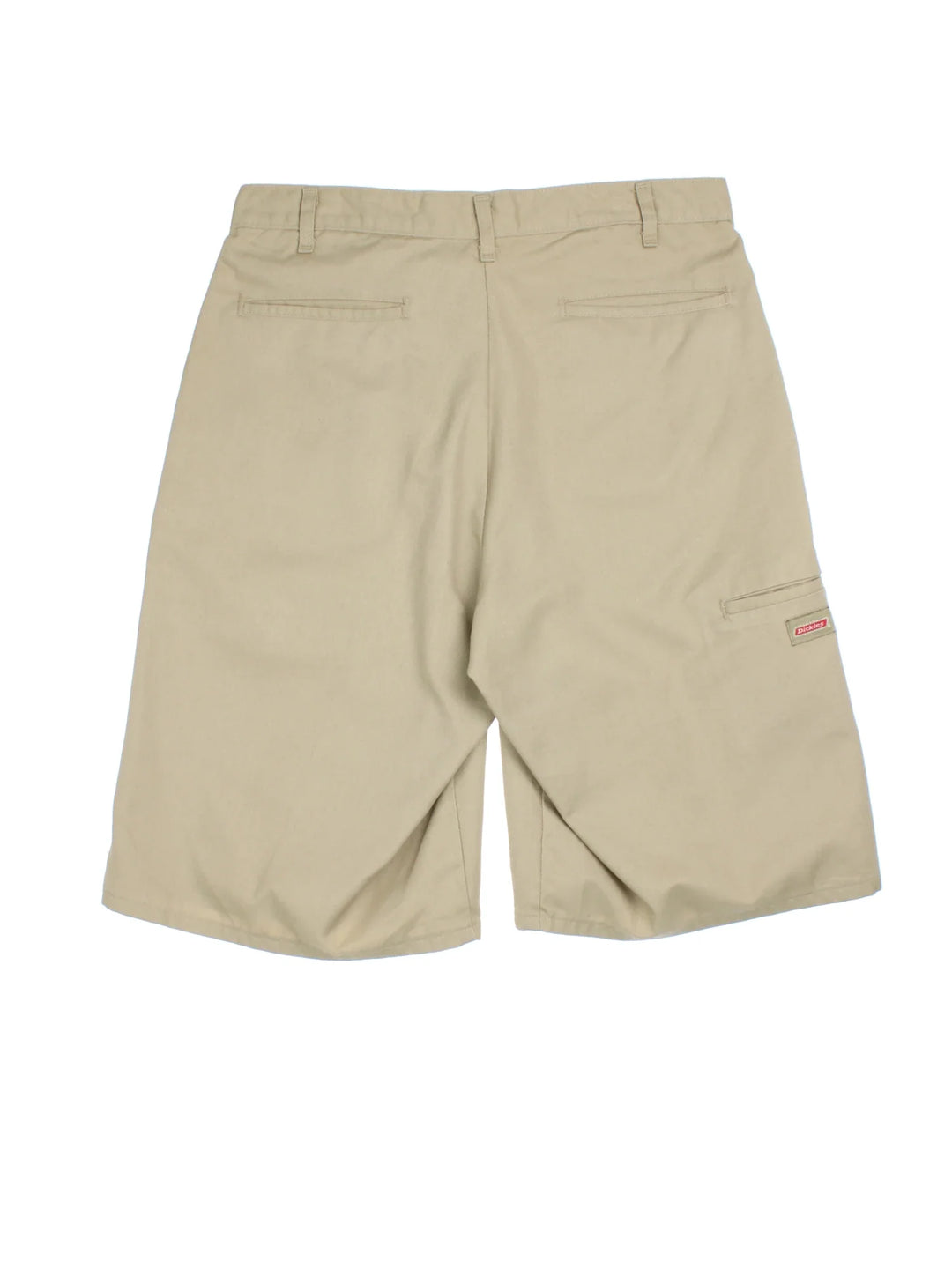 Dickies Shorts in tan colourway with multiple pockets and the logo embroidered on the front and back.