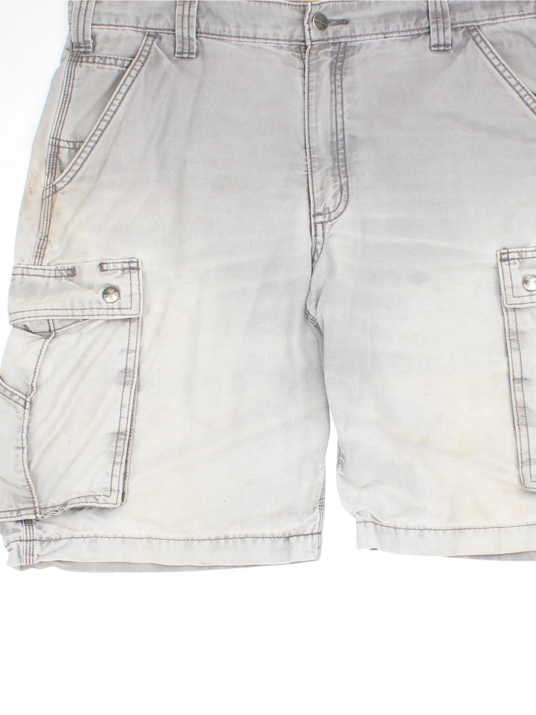 Carhartt Cargo Shorts in grey colourway. Zip fly fastening, multiple pockets and branding embroidered on back.