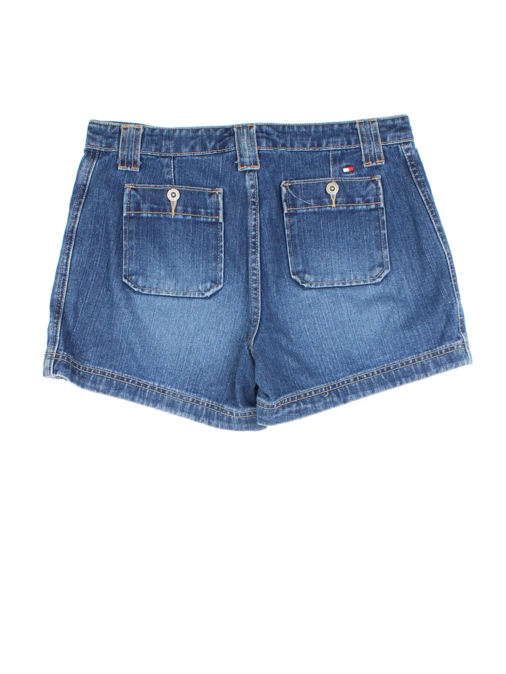 Vintage Tommy Hilfiger shorts in blue colourway with multiple pockets and the branding embroidered on the back.