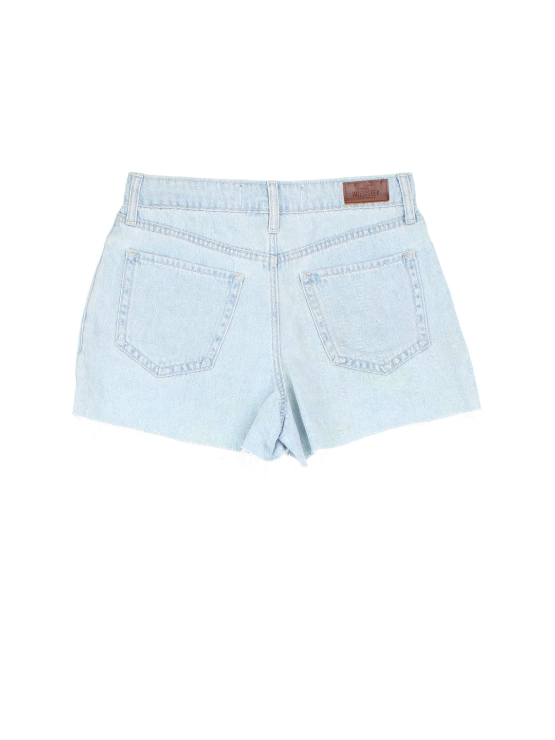 Y2K Hollister Denim Shorts in blue colourway. Multiple pockets, frayed detailing and the logo embroidered on the back.