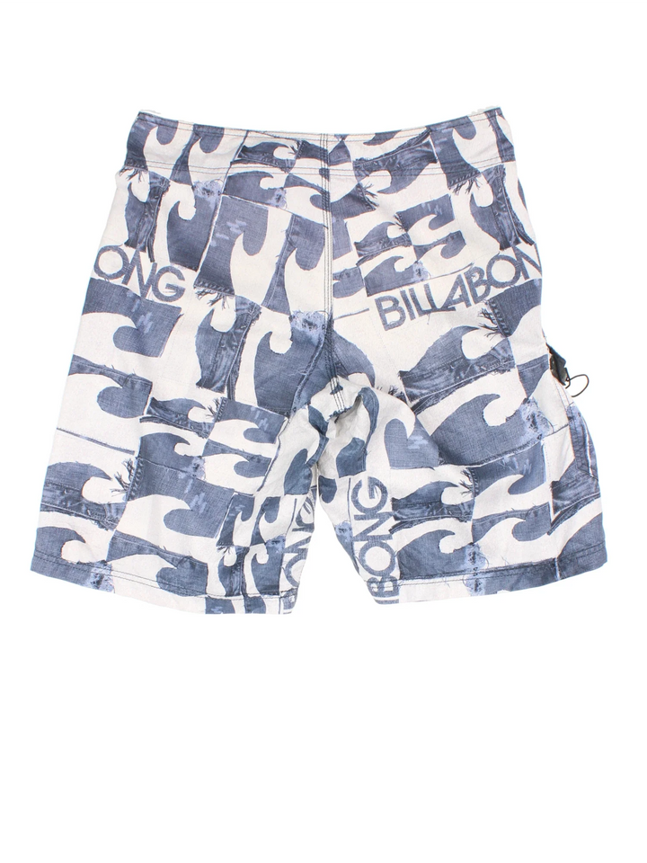Vintage Billabong Board shorts in blue/white colourway with lace up fastening and the logo embroidered on the front.