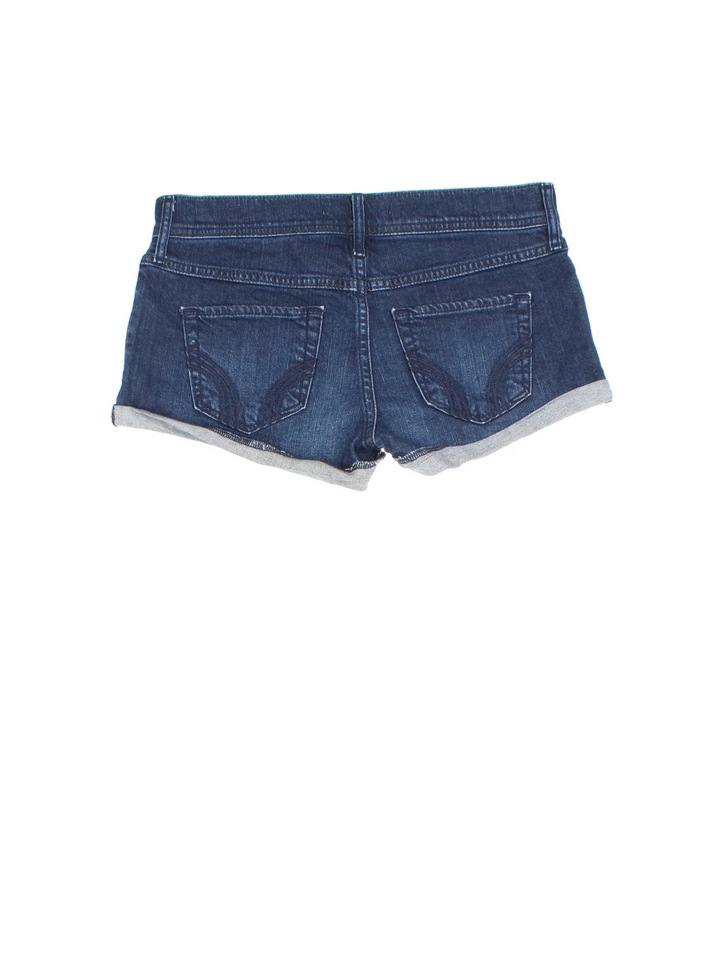 Vintage Y2K shorts in blue colourway with multiple pockets and contrast stitching.