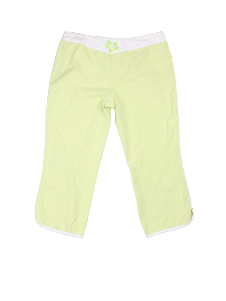 Y2K O'neill Capri Pants in green colourway. and the logo printed on the front/back.