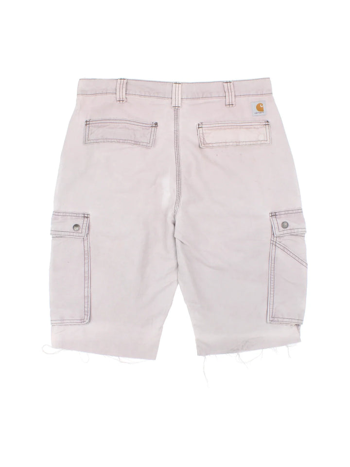 Carhartt Cut Off Cargo Shorts in grey colourway. Zip fly fastening with multiple pockets, frayed hem and embroidered branding on the back.