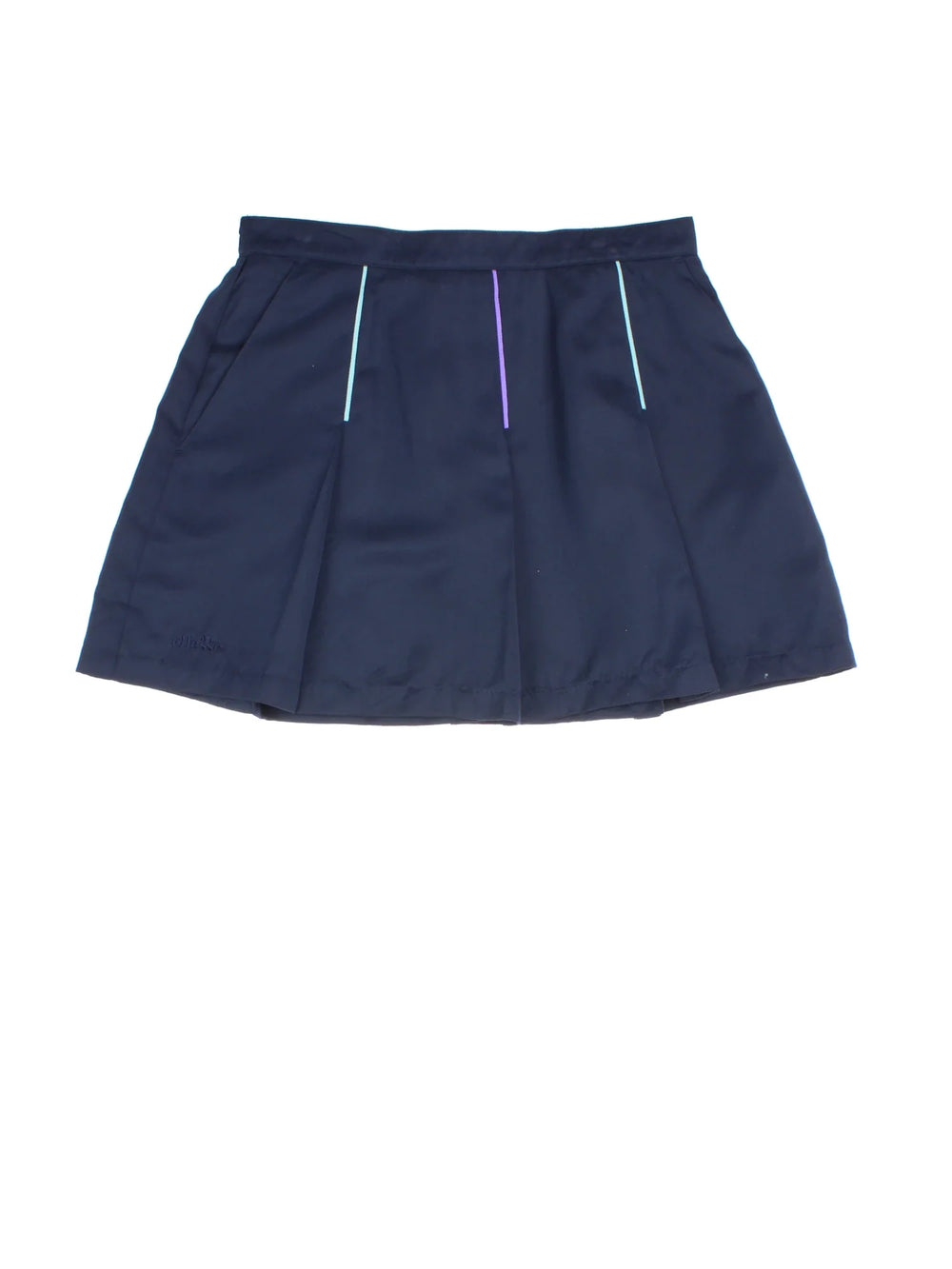 Ellesse Tennis Skirt in blue colourway. Front zip fastening, with contrast pleate detail and embroidered branding.