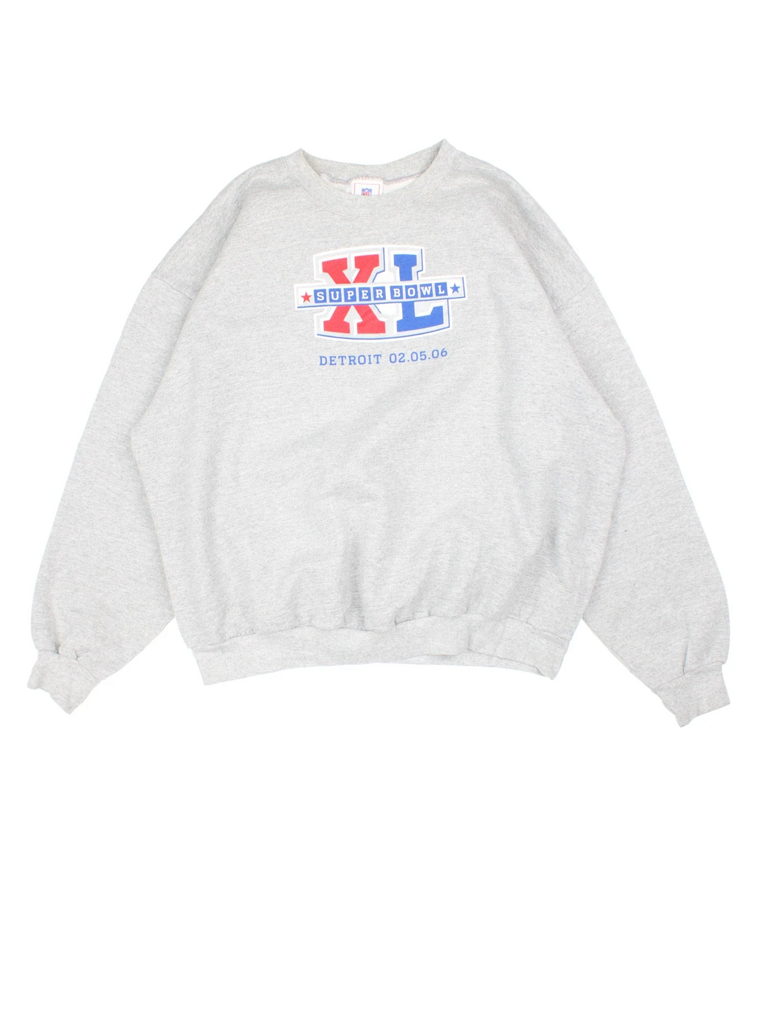 2006 NFL Superbowl Sweatshirt in a grey colourway with logo and graphic across the front.