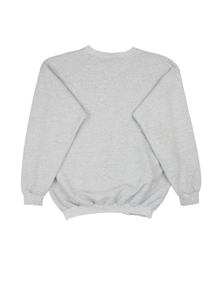 Vintage Kentucky Wildcats Sweatshirt in a grey colourway, with logo embroidered on the front.