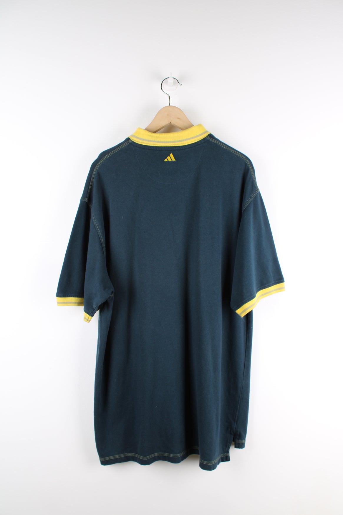 Adidas Polo Shirt (Size XL) – VintageFolk