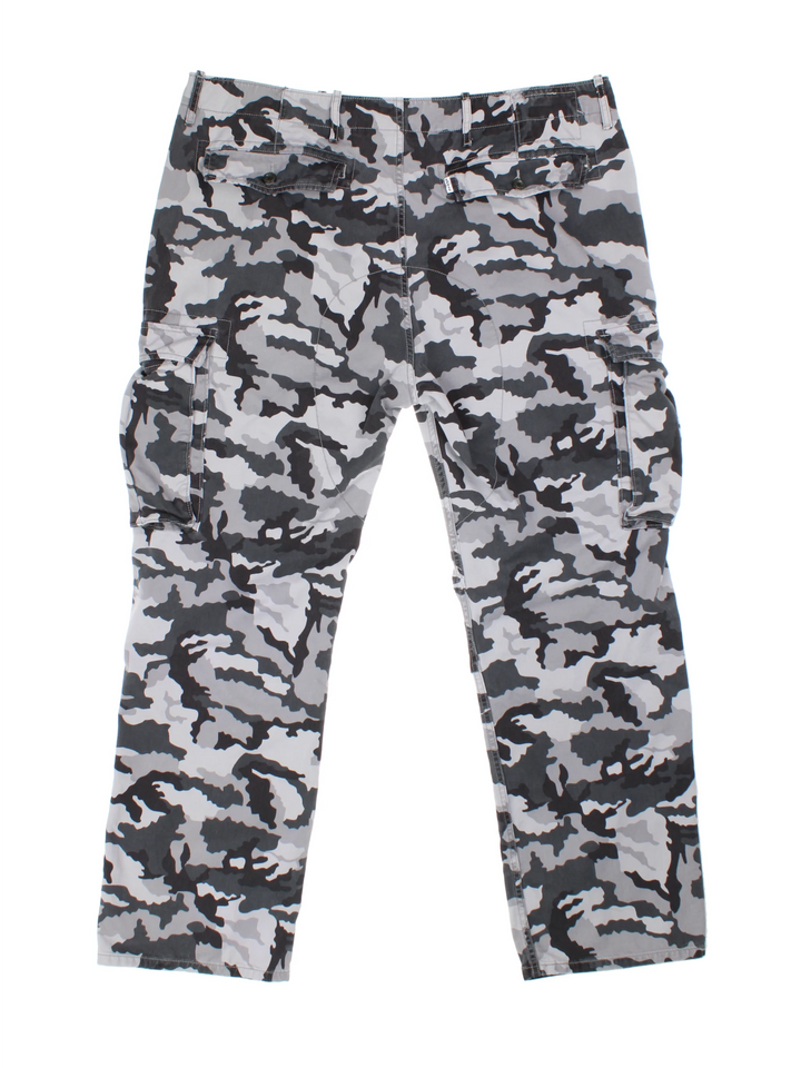 Levi's Snow Camo Cargo Trousers (Size XXL)