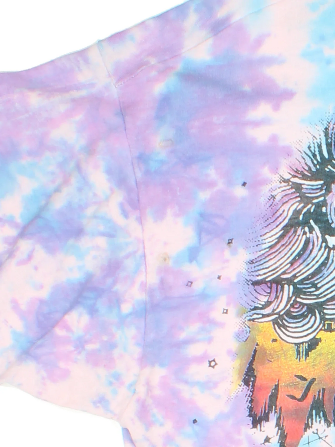 Vintage 1992 Liquid Blue Ian Bohorquez T-Shirt in a multicoloured colourway with all over graphic print.