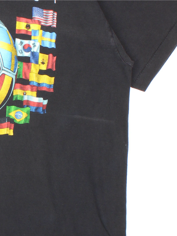 Vintage 1994 USA World Cup T-Shirt in a black colourway, with graphic printed on the front.