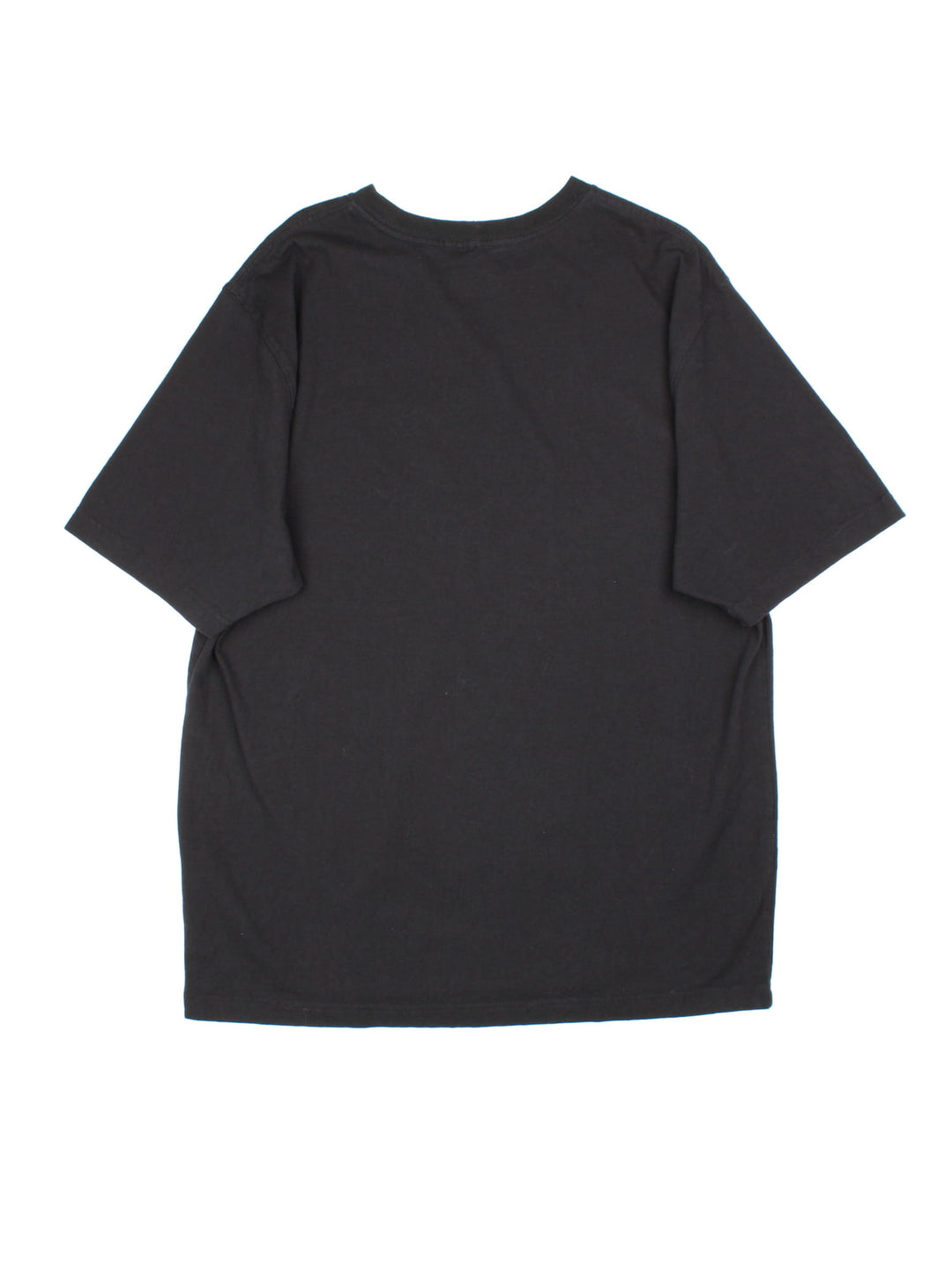 Vintage Carhartt T-Shirt in a black colourway with the logo embroidered on the front pocket.