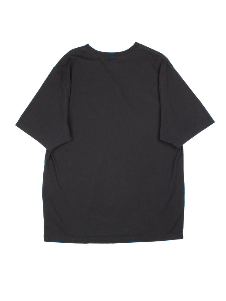 Vintage Carhartt T-Shirt in a black colourway with the logo embroidered on the front pocket.
