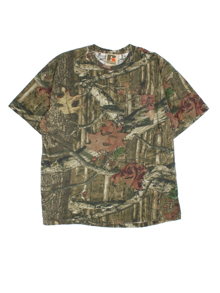 Vintage Russell Athletic Outdoors Camo T-Shirt in a green and brown colourway and has a chest pocket on the front.