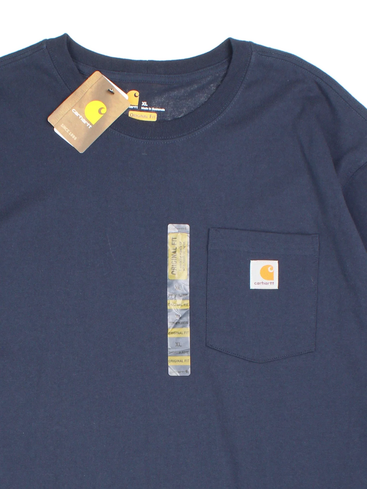 Carhartt T-Shirt in a blue colourway and has a chest pocket with the logo embroidered on the front, new still with tags on.