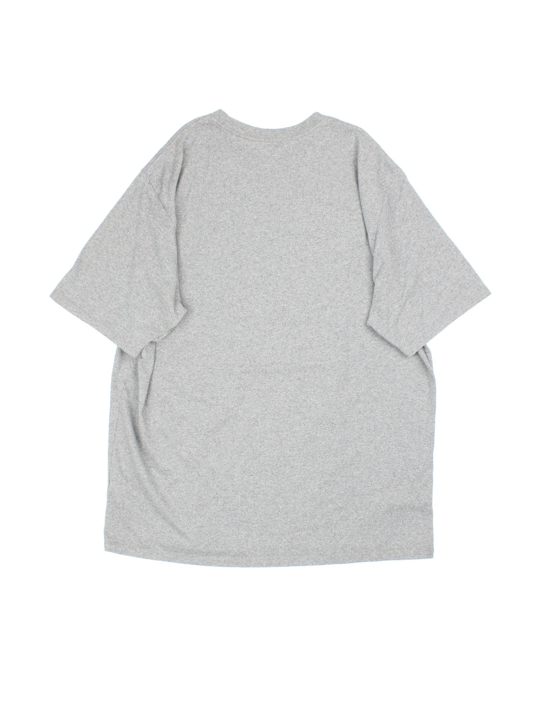 Patagonia T-Shirt in a grey colourway and has a chest pocket with the logo embroidered on the front.