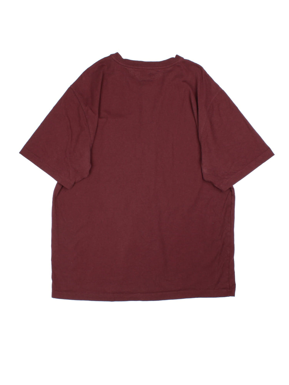 Carhartt T-Shirt in a red colourway. Button up, small pocket and classic logo on the front