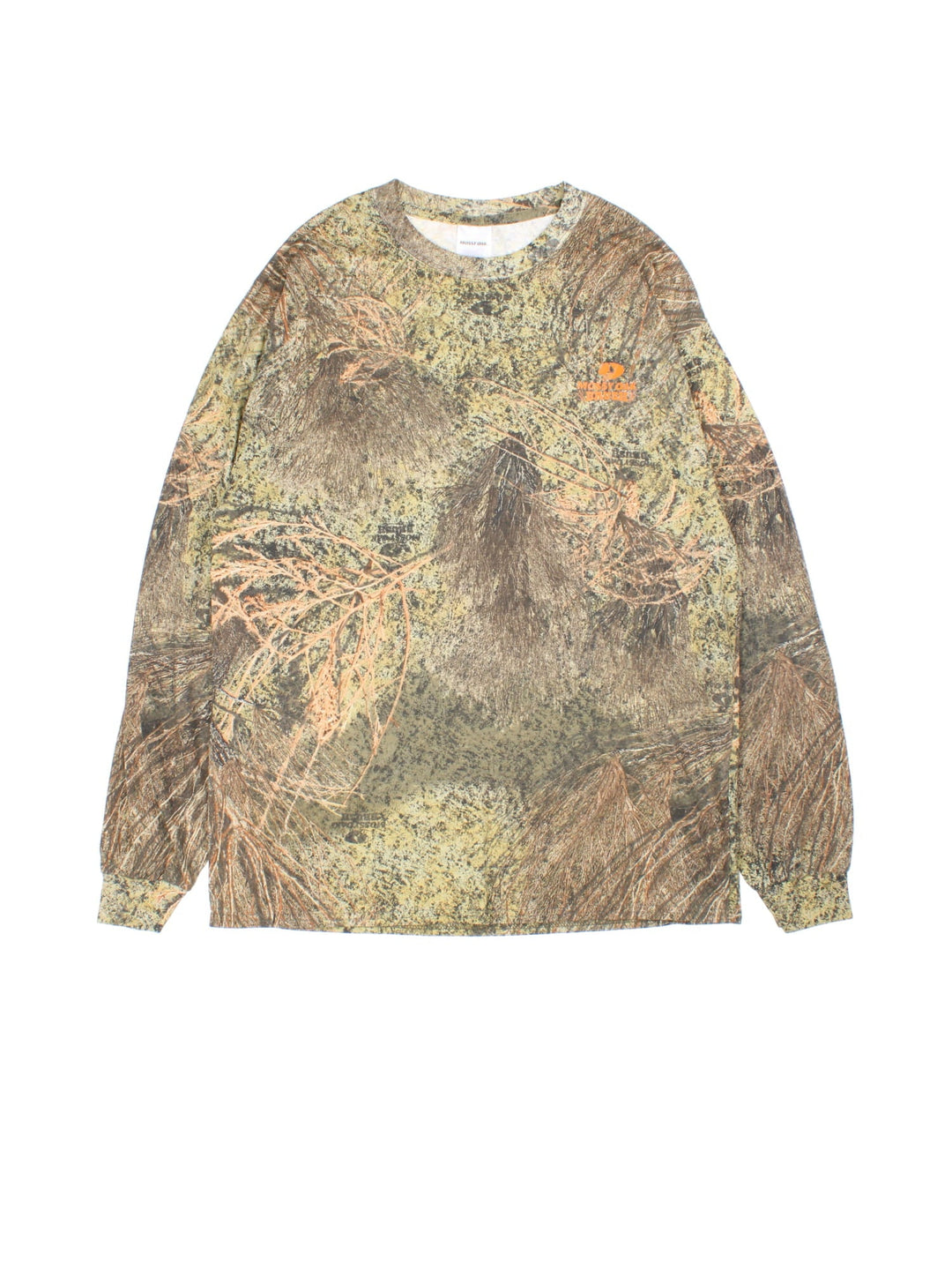 Vintage Camo Mossy Oak T-Shirt in a green colourway with camo print and small logo on the front.