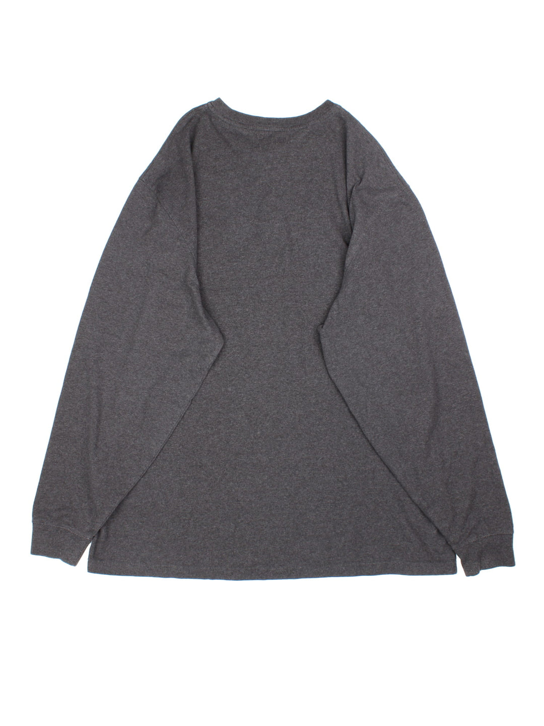 Carhartt Long Sleeve T-Shirt in a grey colourway. Button up with pocket on the front and small classic logo. 