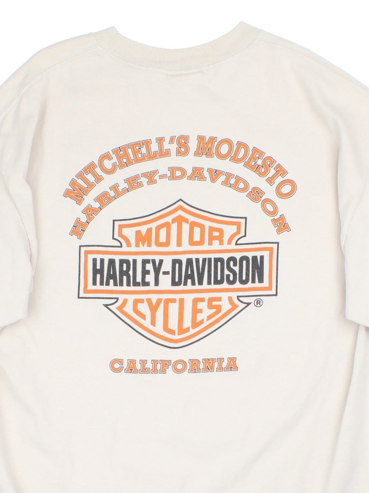 Vintage Harley-Davidson Motorcycle T-Shirt in a tan colourway with the logo graphic on the front and back.