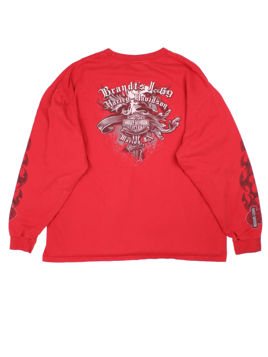 Vintage Harley-Davidson Bandits Long Sleeve T-Shirt in a red colourway with branding printed on front/back and sleeve.