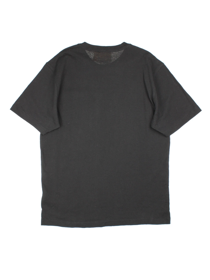 Carhartt T-Shirt in a black colourway and has a chest pocket with the logo embroidered on the front.