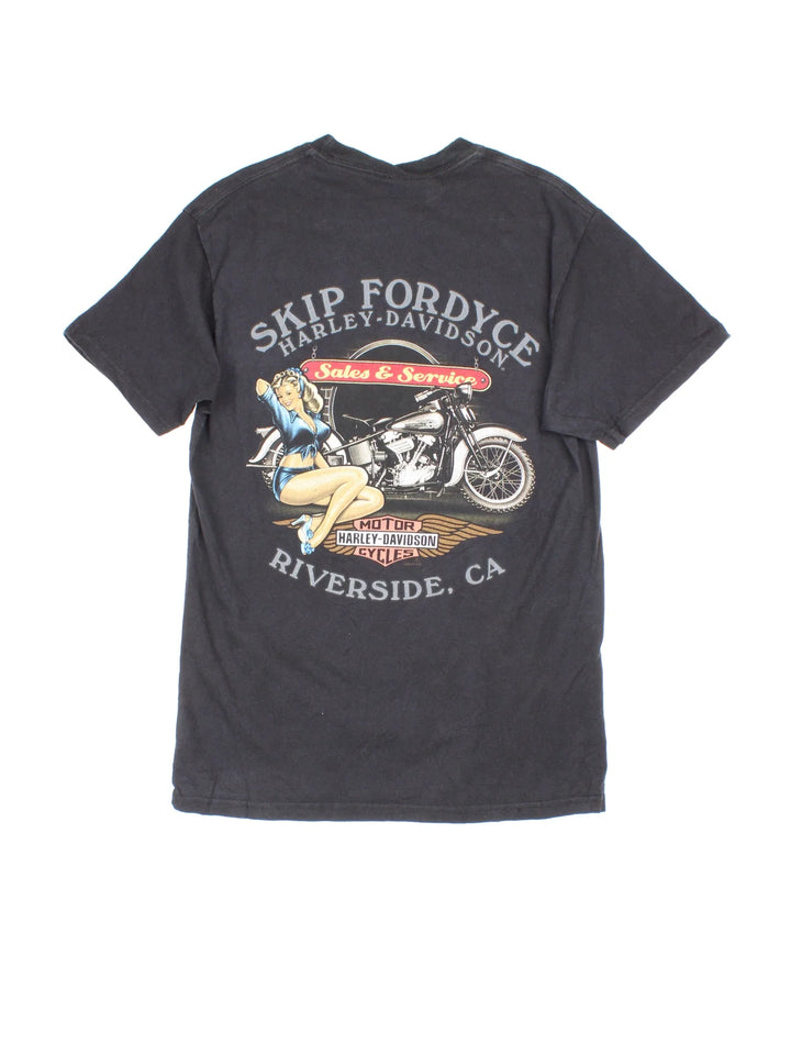 Vintage Harley-Davidson Riverside CA T-Shirt in a black colourway with branding printed on front and back.