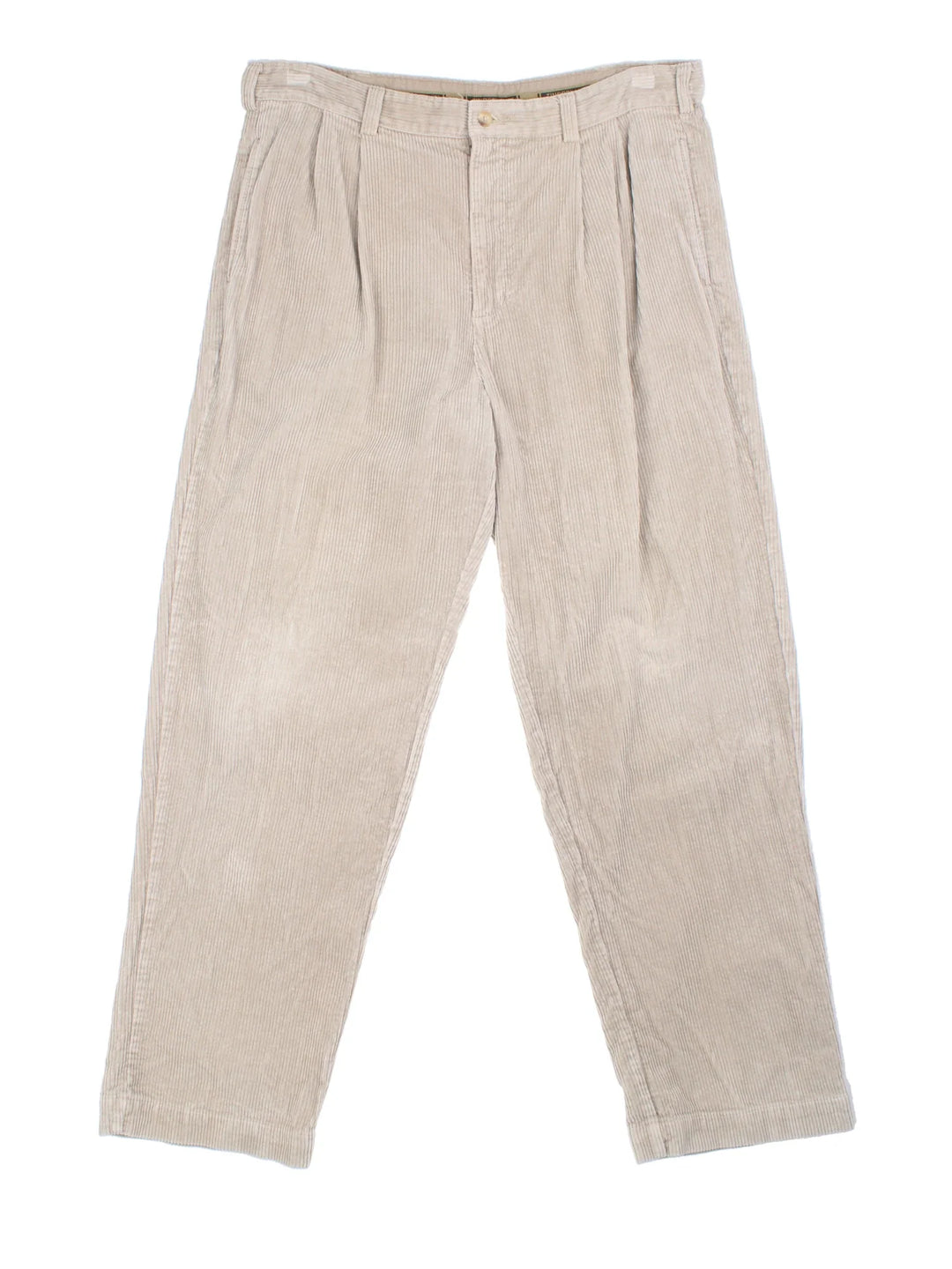 Timberland Cordurory Trousers in tan colourway with zip fly fastening and branding embroidered on the back.