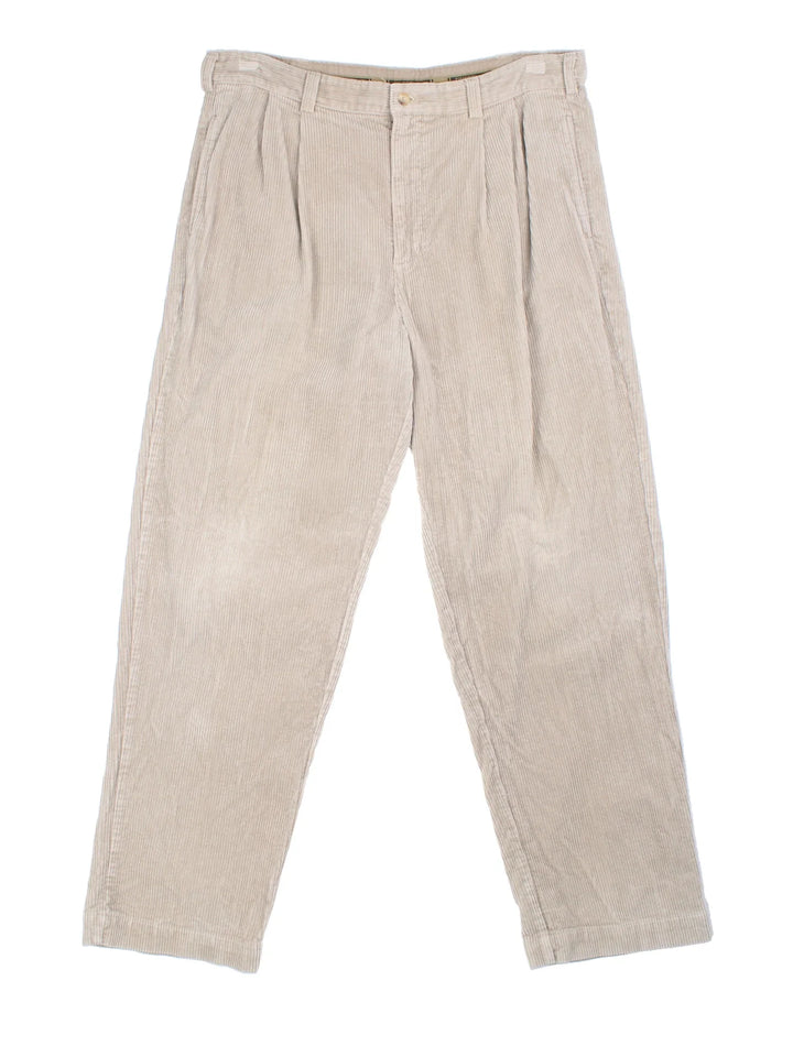 Timberland Cordurory Trousers in tan colourway with zip fly fastening and branding embroidered on the back.