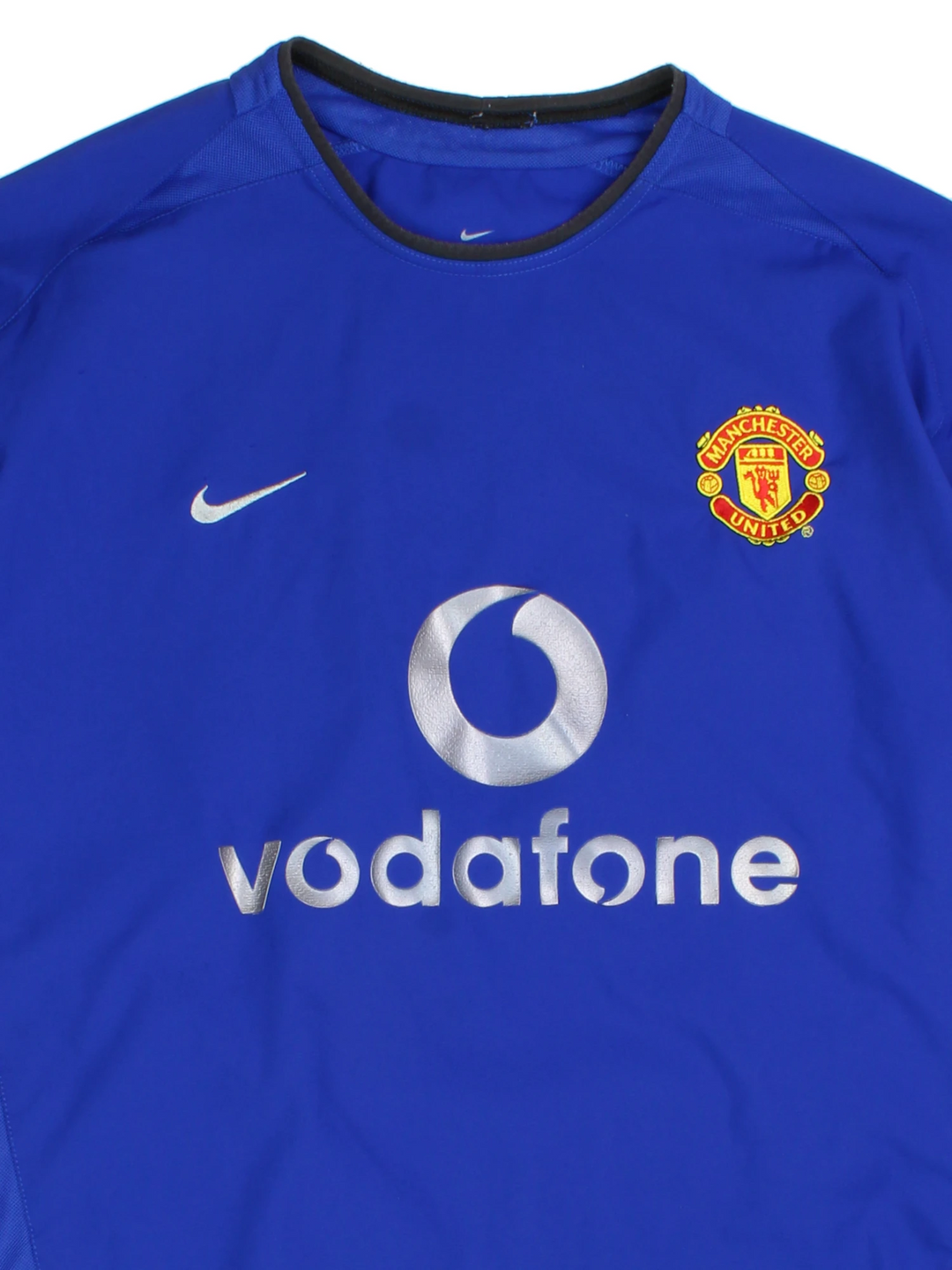 2002-03 Nike, Vodafone Manchester United Shirt. Features embroidered logo on the chest.