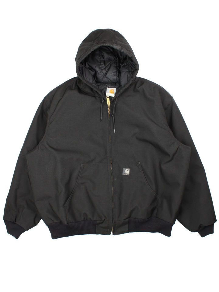 Carhartt Active Jacket in a black colourway. Zip up closure and has side pockets, insulated with a quilted lining, hooded, and has the logo embroidered on the front.