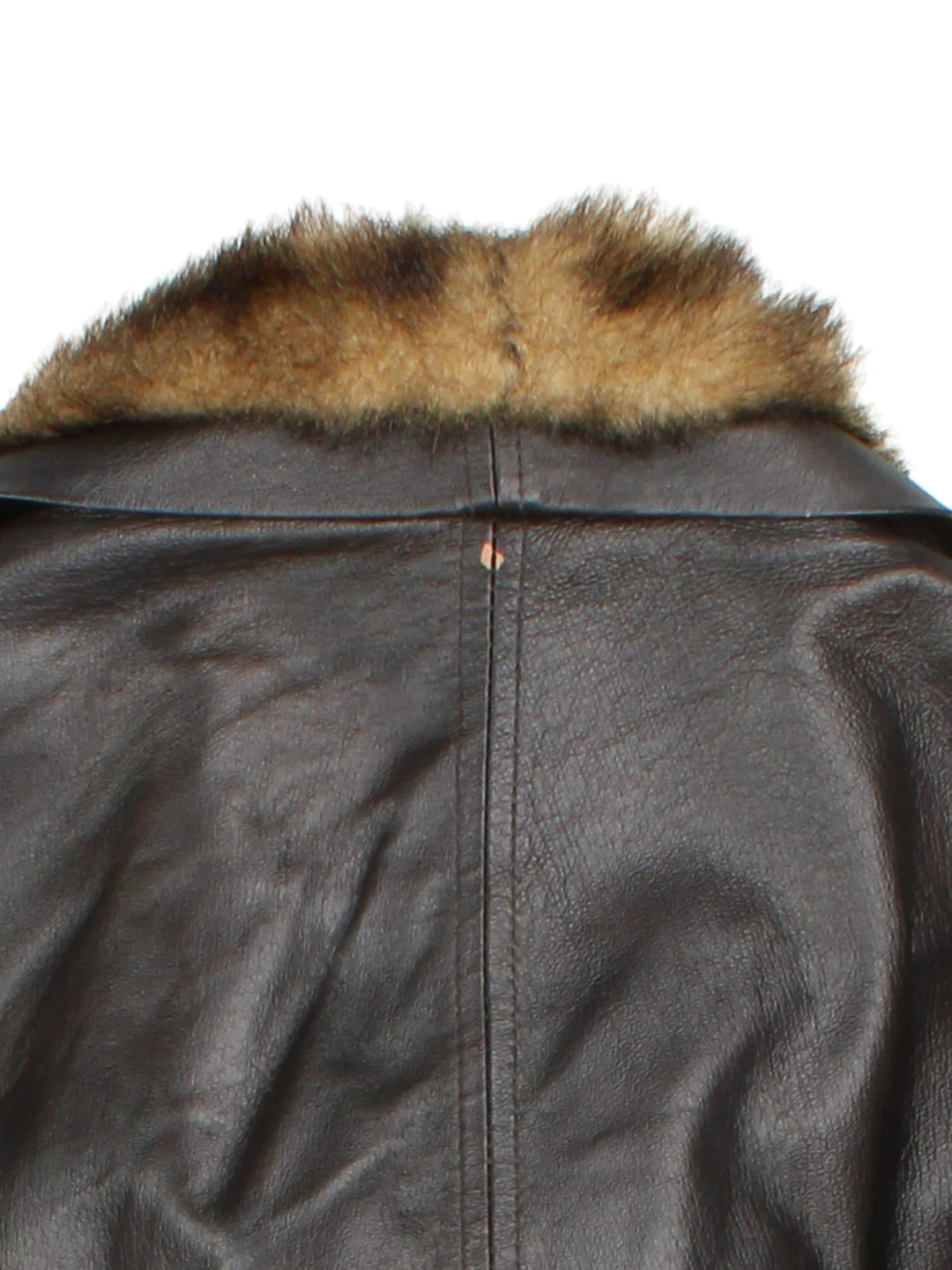 Vintage Y2K Morgan De Toi Faux Fur Collar Leather Jacket in a brown colourway, zips up and has a big faux fur collar and has multiple pockets.