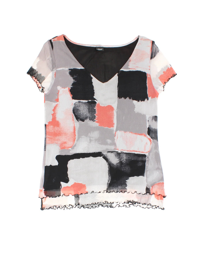 Y2K Abstract Print Top in a black/grey colourway. V neckline, frill hem and all over abstract pattern.
