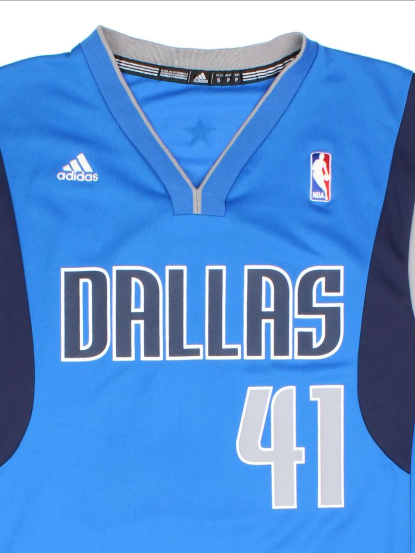 Dallas Mavericks Nowitzki #41 Adidas NBA Basketball Jersey (Size S)