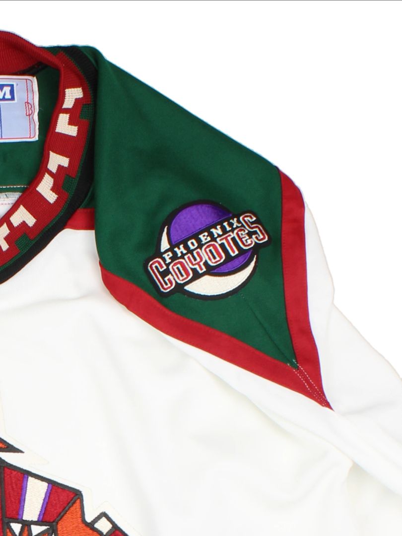 Phoenix Coyotes 1999-00 NHL CCM Pro Player Home Jersey (Size L)