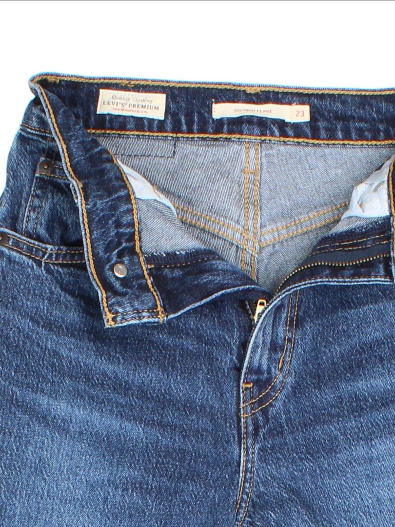Levi's Flared Jeans (Size XXS)